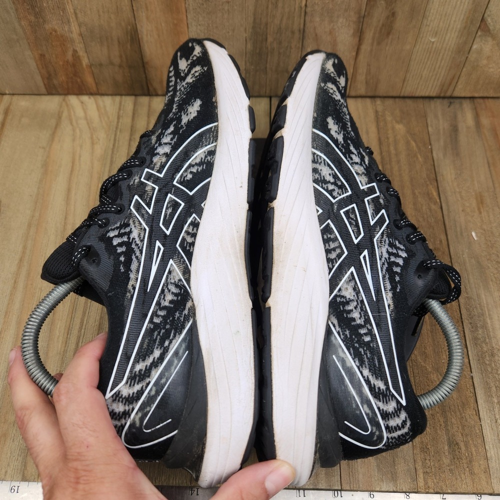 Asics Gel-Cumulus 23 Womens size 10 Running Shoes Black White 1012A888 - Picture 6 of 8